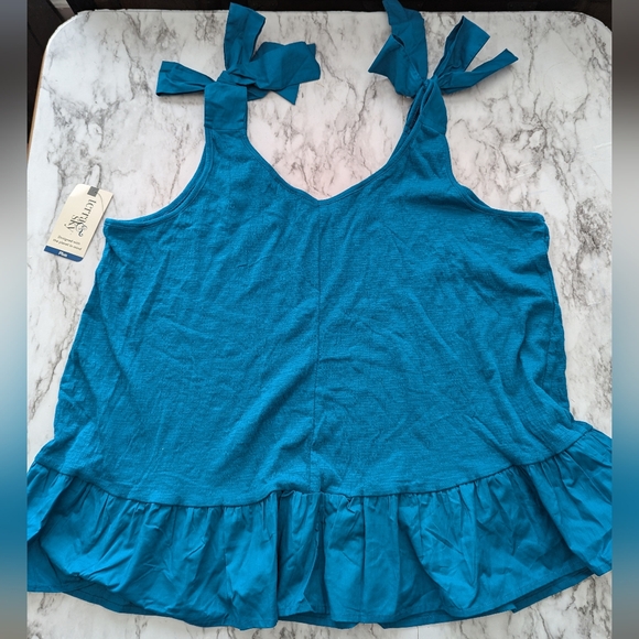 Women's Plus Size NWT Knit Tank Top With Bows - Picture 3 of 7